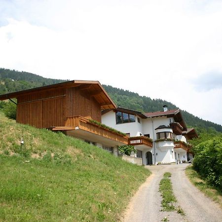 Ferienwohnung Christina Gundolf Wenns Bagian luar foto